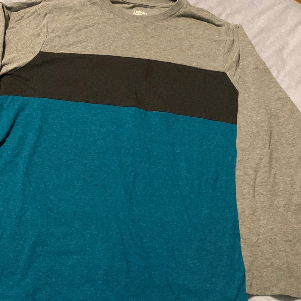Blue, black and gray long sleeve shirt